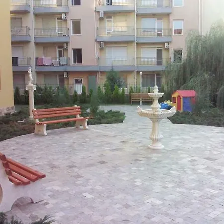 Golden Hermes Apartamento